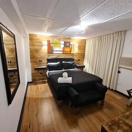 Tremo Santa Maria 281 Hotel Santiago Ngoại thất bức ảnh