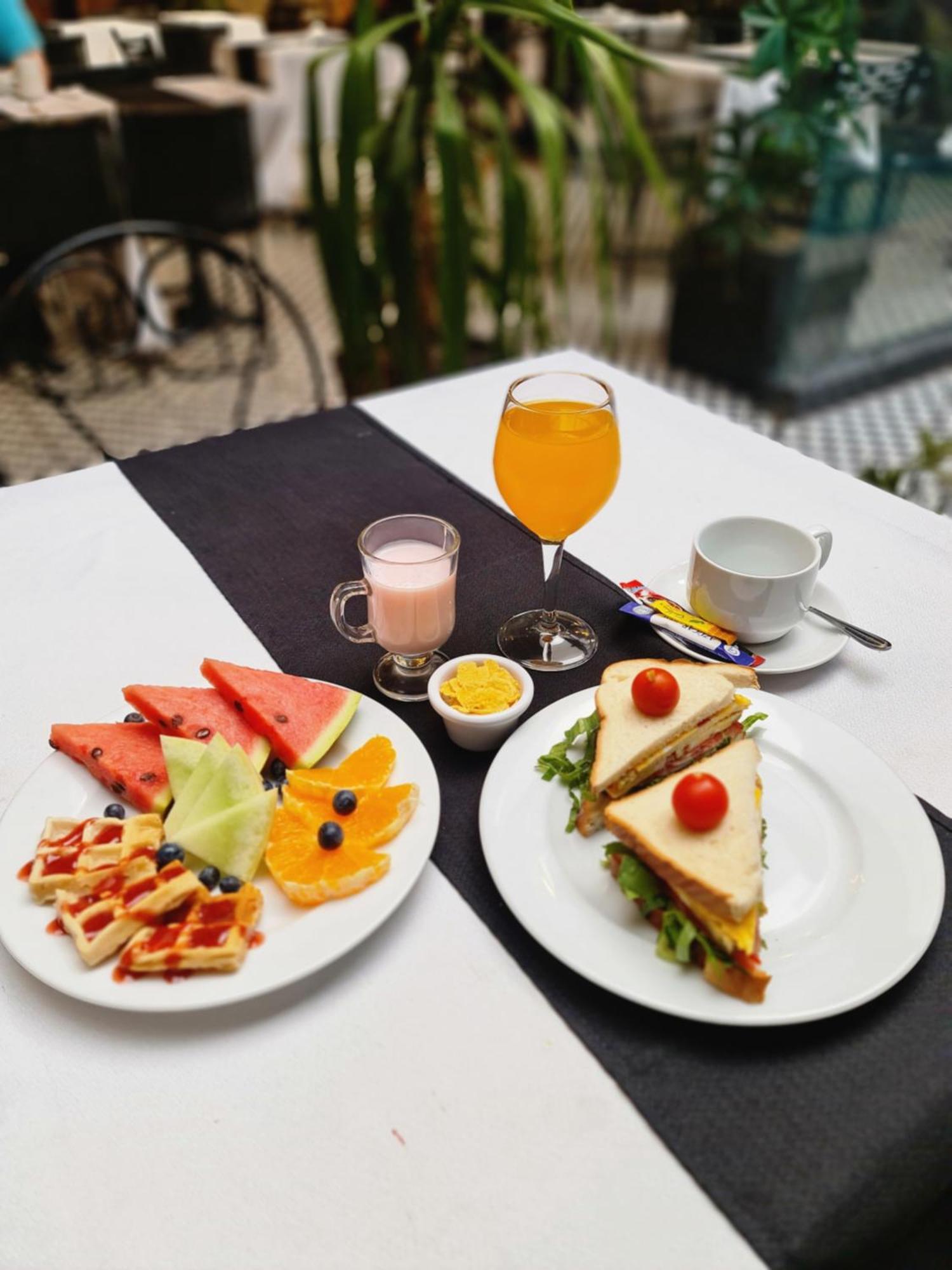 Tremo Santa Maria 281 Hotel Santiago Ngoại thất bức ảnh