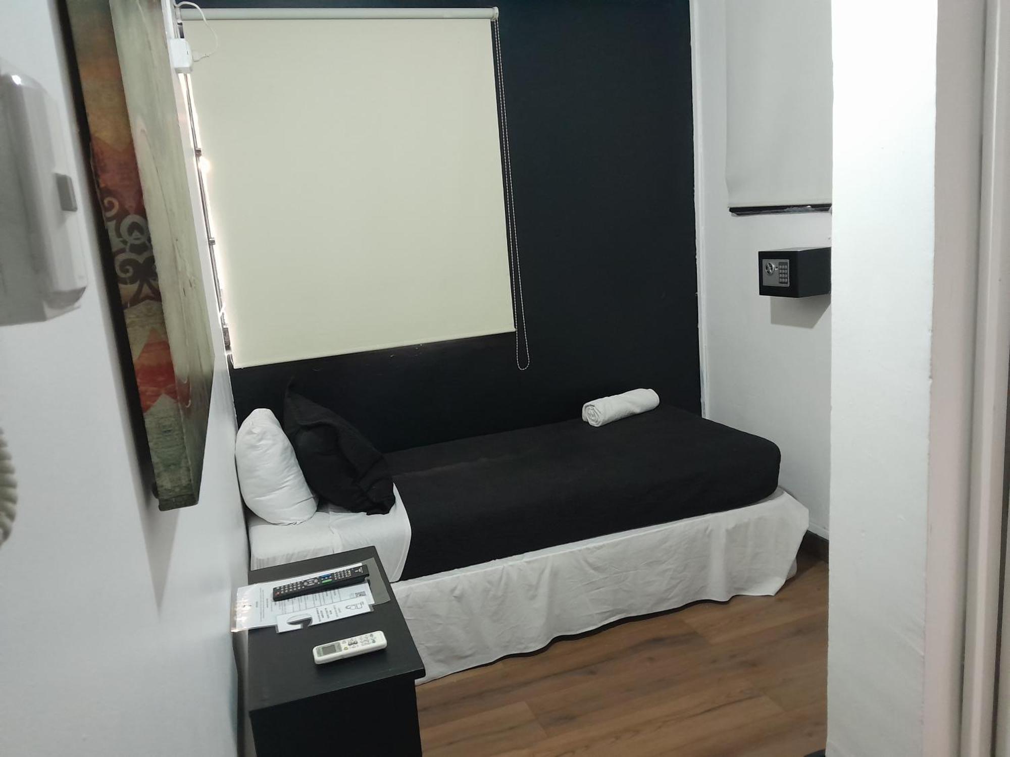 Tremo Santa Maria 281 Hotel Santiago Ngoại thất bức ảnh